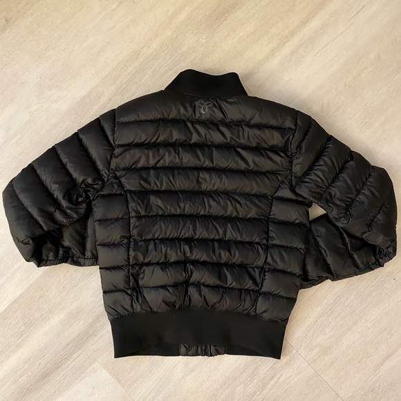 Aritzia Tna Chalet Super Light Packable Puffer - Picture 4 of 5